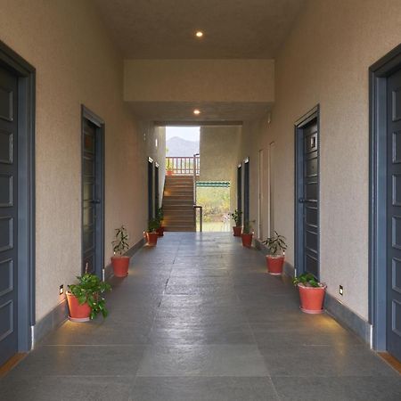 The Hunting Lodge Resort Udaipur - Villas & Pool Dabok Екстериор снимка