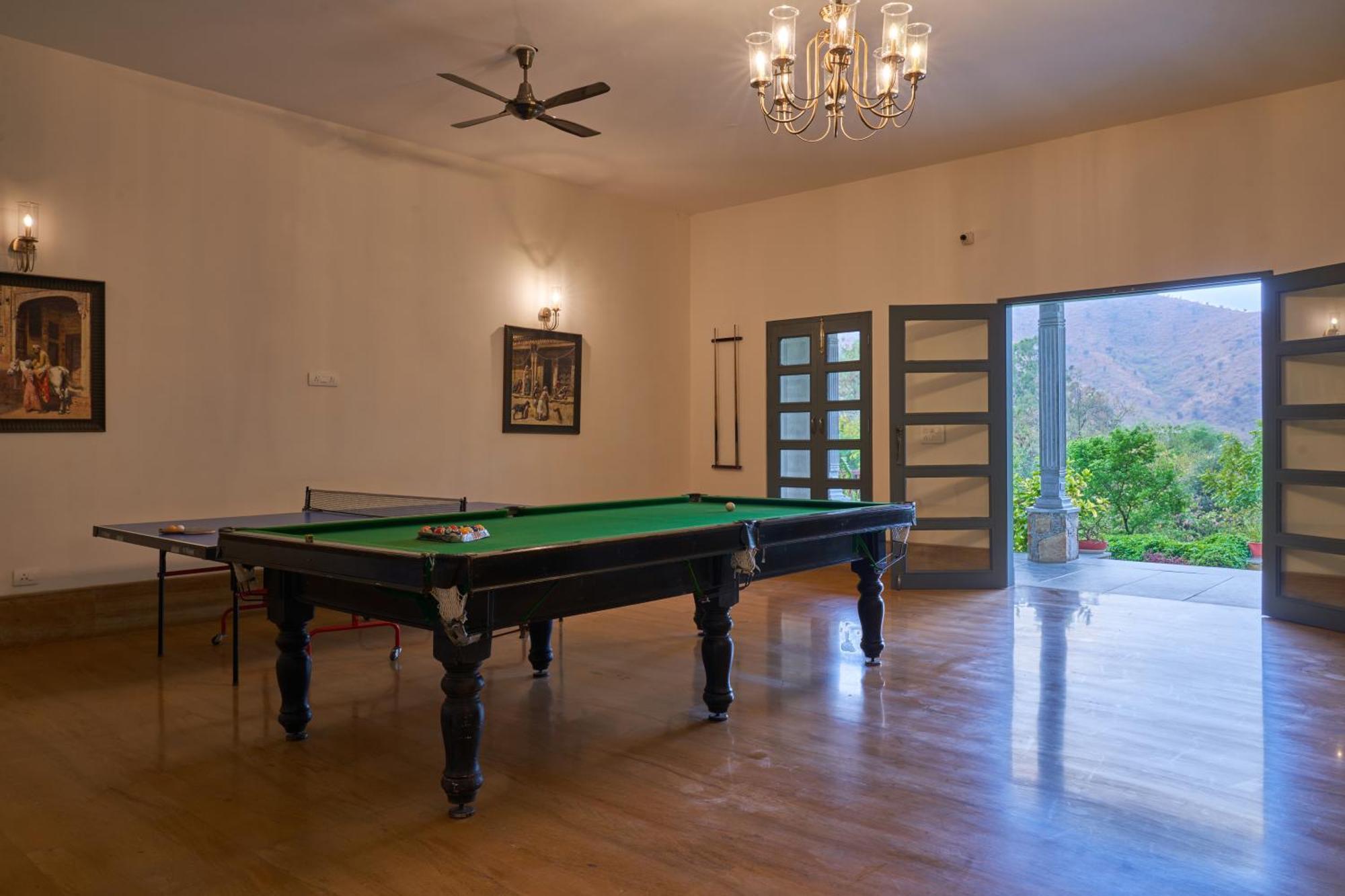 The Hunting Lodge Resort Udaipur - Villas & Pool Dabok Екстериор снимка